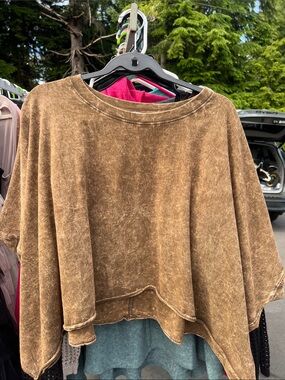 Zenana Outfitters Washed Brown Cropped Top
